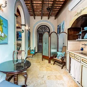 https://charming-retreat-in-old.sanjuanpuertorico-hotels.com